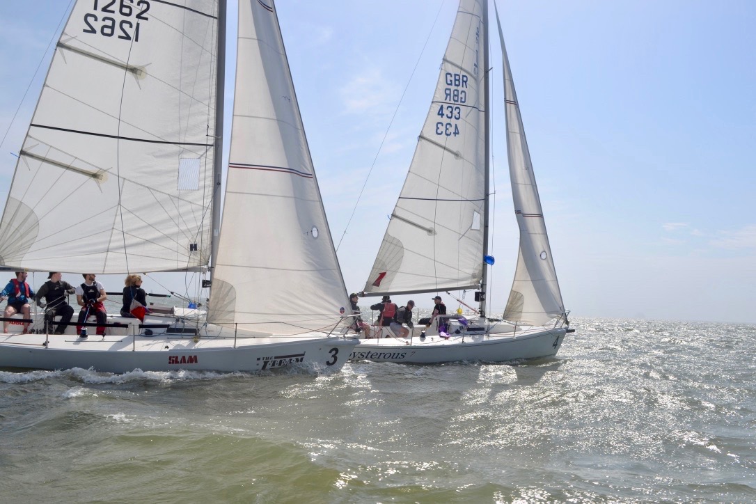 Sunny weather and smiles all round for Exeter University Sailing Club’s